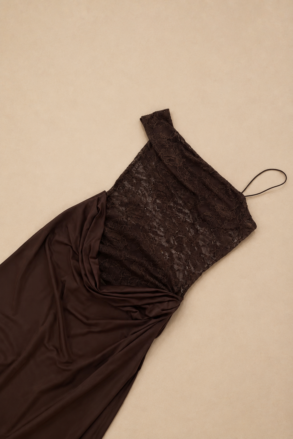 Noelle Lace Maxi Dress