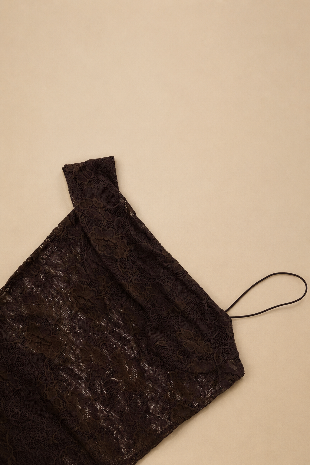 Noelle Lace Maxi Dress