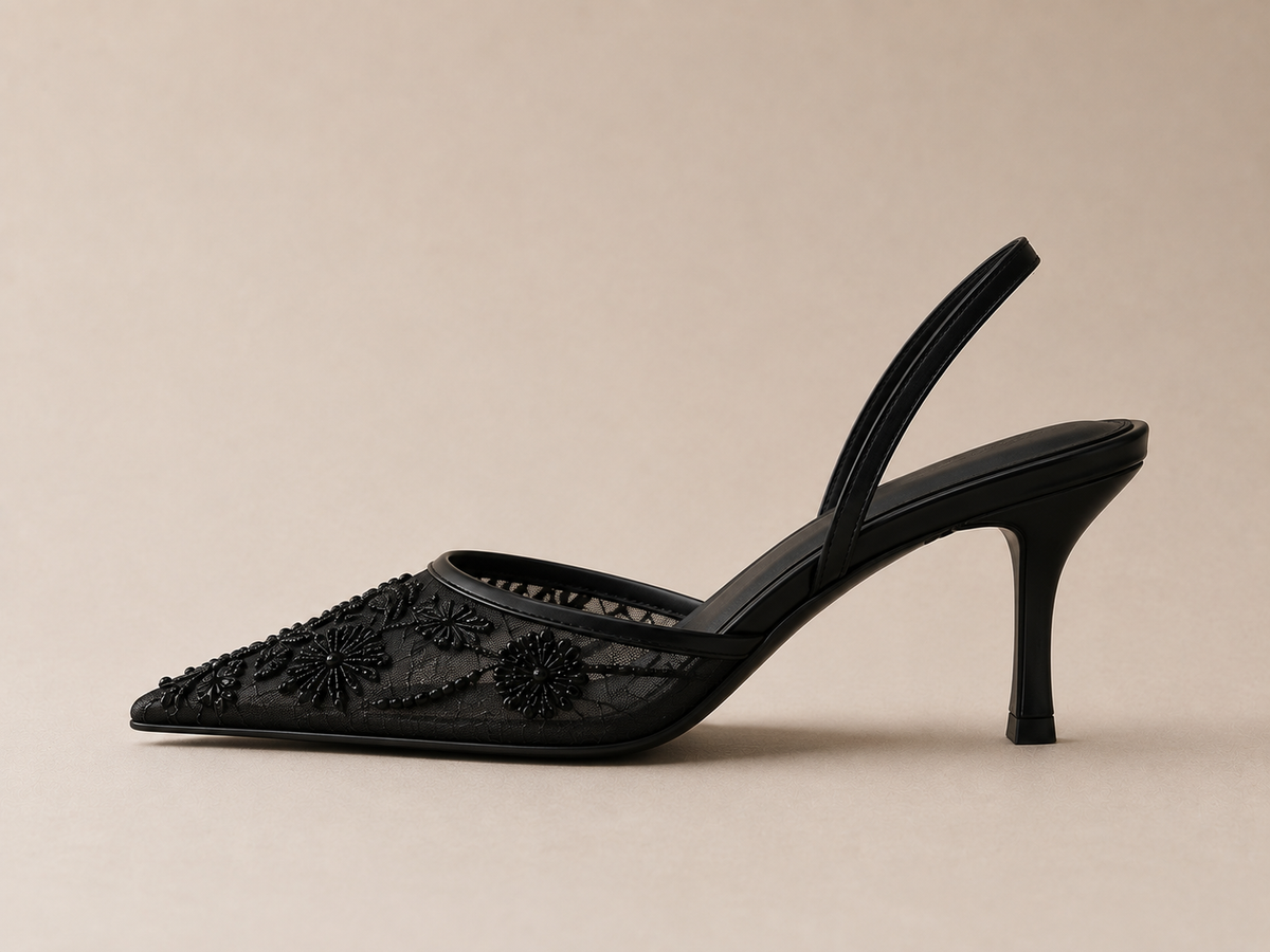 Fleur bestickte Slingback-Pumps